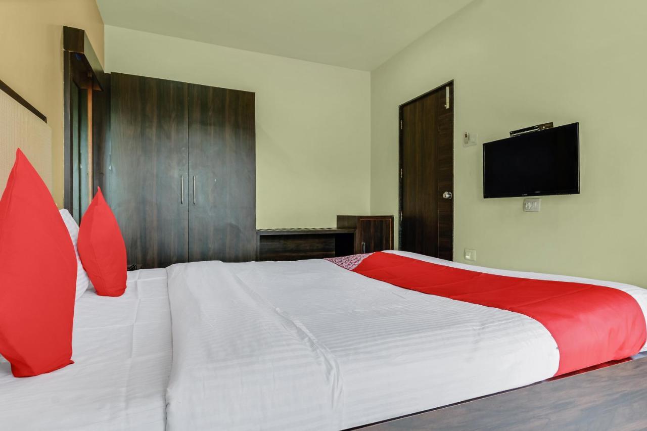 Oyo 48352 Hotel Bhagyalaxmi Kāla Eksteriør billede